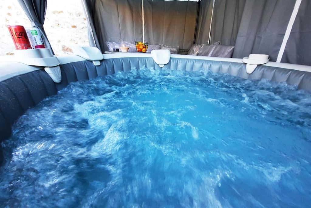 Villa Confortable Avec Jacuzzi A Chevannes Chevannes  Bagian luar foto