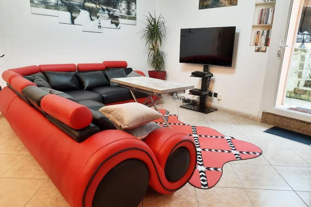 Villa Confortable Avec Jacuzzi A Chevannes Chevannes  Bagian luar foto